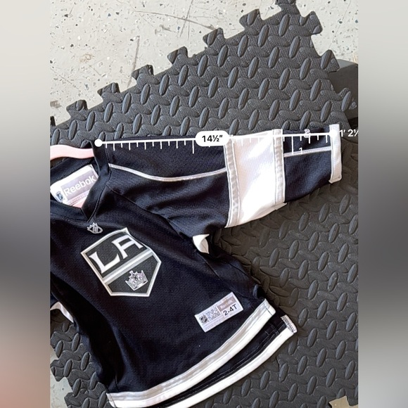 Reebok LA Kings Kopitar 11 NHL Youth 2-4T Official Black Hockey Jersey Toddler - Picture 14 of 14